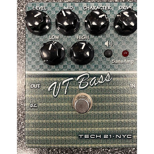 Used Tech 21 CSVTB.2 Sansamp Character Series VT Bass Bass Effect Pedal