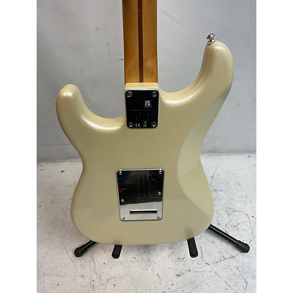 Used Fender Used 2021 Fender Player Plus Stratocaster White Solid Body Electric Guitar