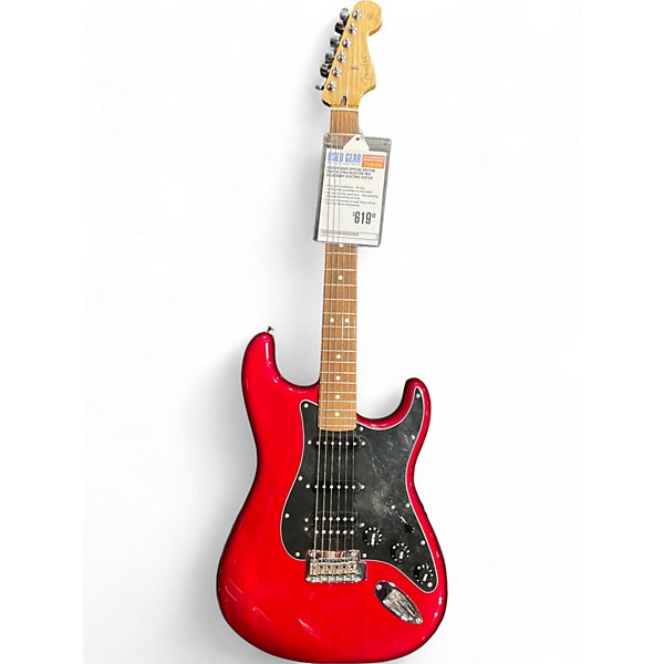 Used Fender Used Fender Special Edition Player Stratocaster Red Solid Body Electric Guitar