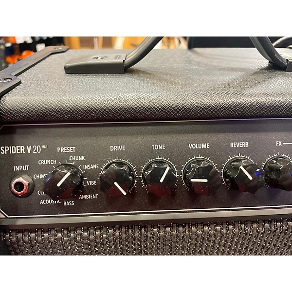 Used Line 6 Used Line 6 Spider V 30 1x8 Guitar Combo Amp