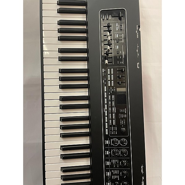 Used Yamaha Used Yamaha CK88 88 Key Stage Portable Keyboard