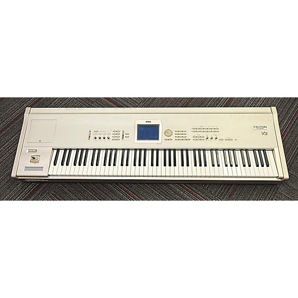 Used KORG Used KORG Triton Studio 88 Key Keyboard Workstation