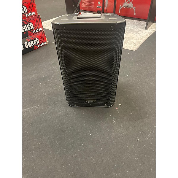 Used QSC K8 Powered Speaker