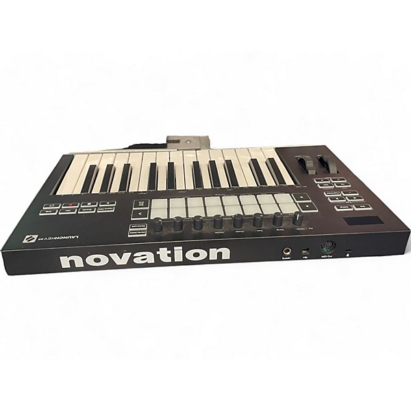 Used Novation Launchkey 25 Key MIDI Controller