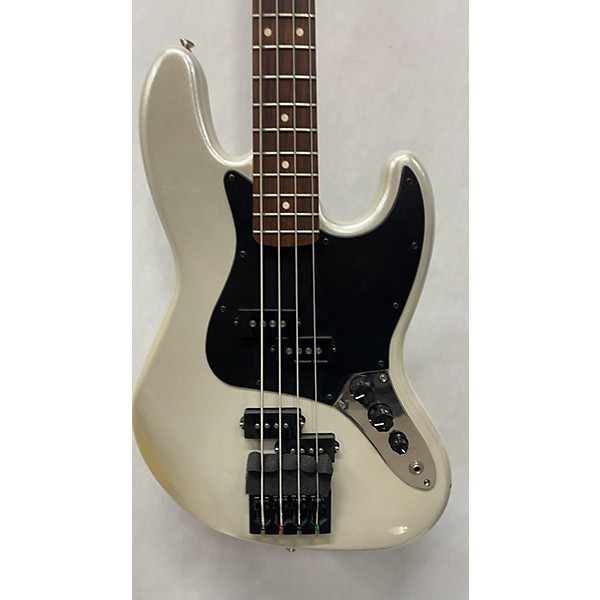 Used 2011 Fender Blacktop Jazz Bass Arctic White Electric Bass Guitar