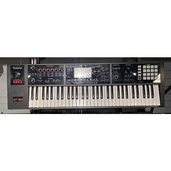 Used Roland Used Roland Fa06 Keyboard Workstation