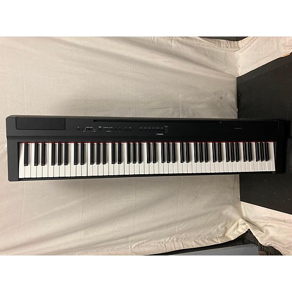 Used Yamaha Used Yamaha P125 Digital Piano