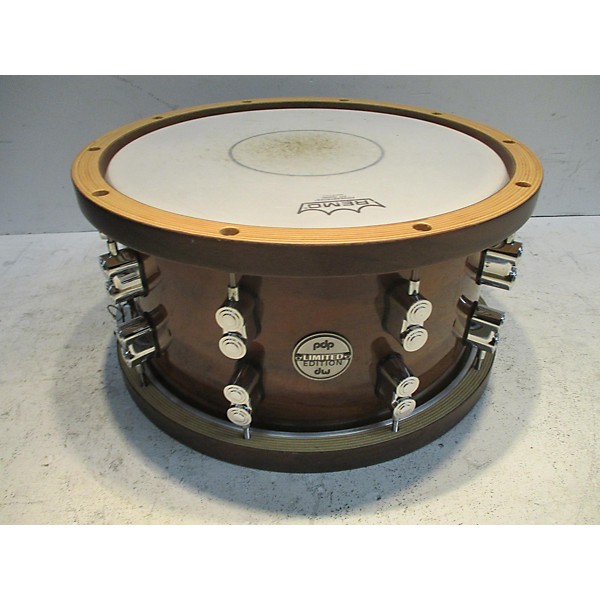 Used PDP by DW Used PDP By DW 14X7.5 Dark Stain Maple And Walnut Snare Drum Walnut