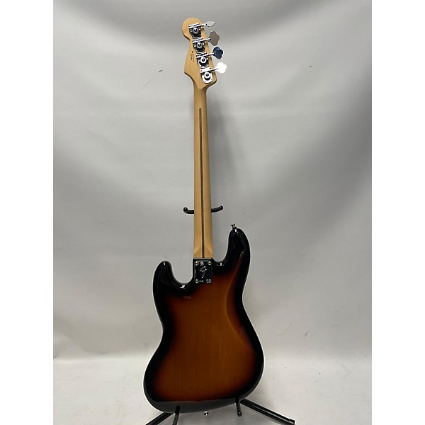 Used Fender Used Fender Player Jazz Bass 2 Color Sunburst Electric Bass Guitar