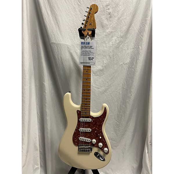 Used Fender Used Fender Artist Series Jimmie Vaughan Tex-Mex Stratocaster Olympic White Solid Body Electric Guitar