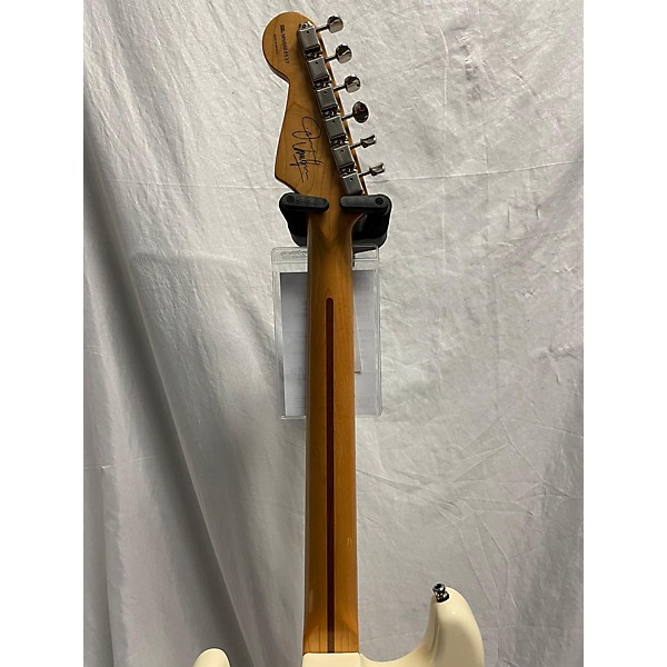 Used Fender Used Fender Artist Series Jimmie Vaughan Tex-Mex Stratocaster Olympic White Solid Body Electric Guitar