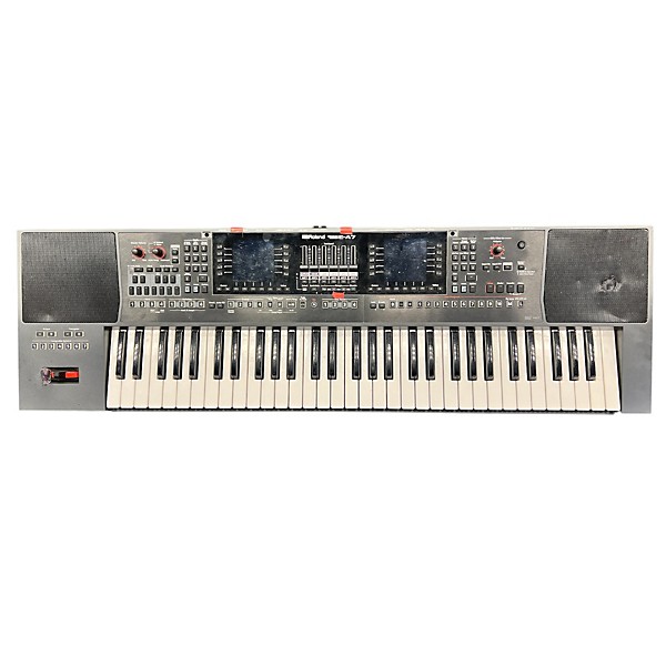 Used Roland Used Roland EA7 Arranger Keyboard