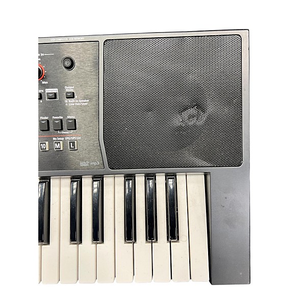 Used Roland Used Roland EA7 Arranger Keyboard