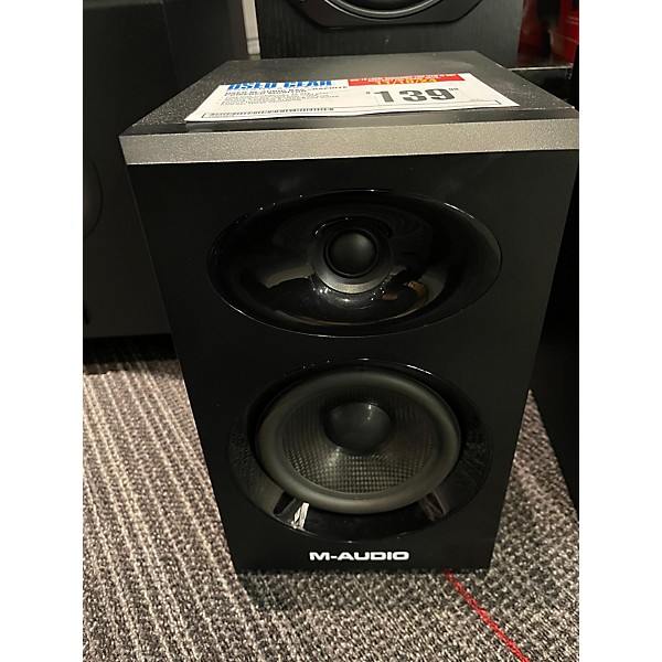 Used M-Audio Used M-Audio BX5 GRAPHITE Powered Monitor