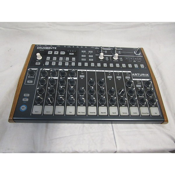 Used Arturia Used Arturia Drumbrute Drum Machine