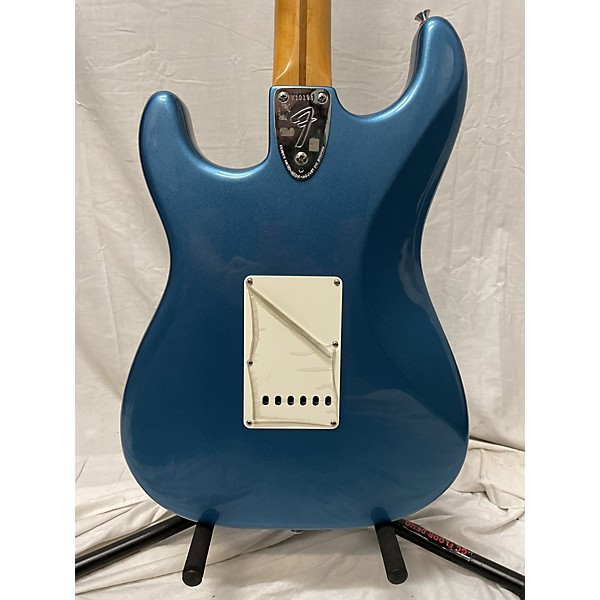 Used Fender Used 2023 Fender 1970s American Vintage Stratocaster Lake Placid Blue Solid Body Electric Guitar