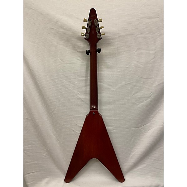 Used Gibson Used Gibson Flying V Worn Cherry Solid Body Electric Guitar