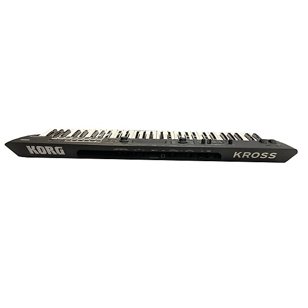 Used KORG KROSS 2 61 Key Keyboard Workstation