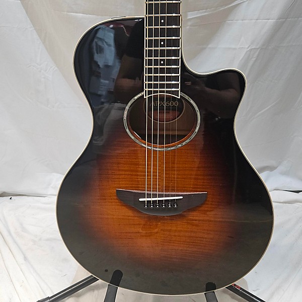 Used Yamaha Used Yamaha APX600 Sunburst Acoustic Electric Guitar