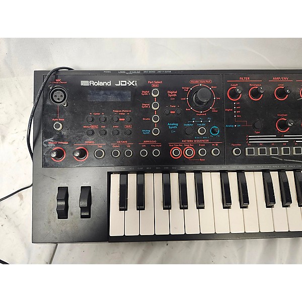 Used Roland Used Roland JD-XI Synthesizer