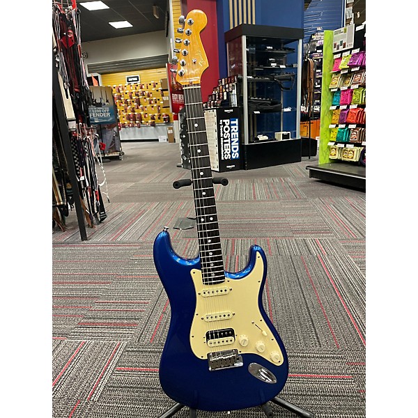 Used Fender Used Fender American Ultra Stratocaster HSS COBALT BLUE Solid Body Electric Guitar