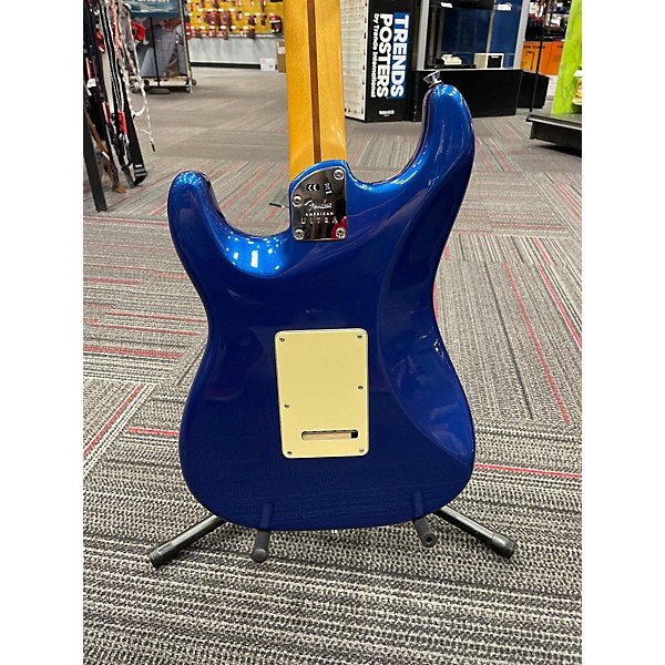 Used Fender Used Fender American Ultra Stratocaster HSS COBALT BLUE Solid Body Electric Guitar