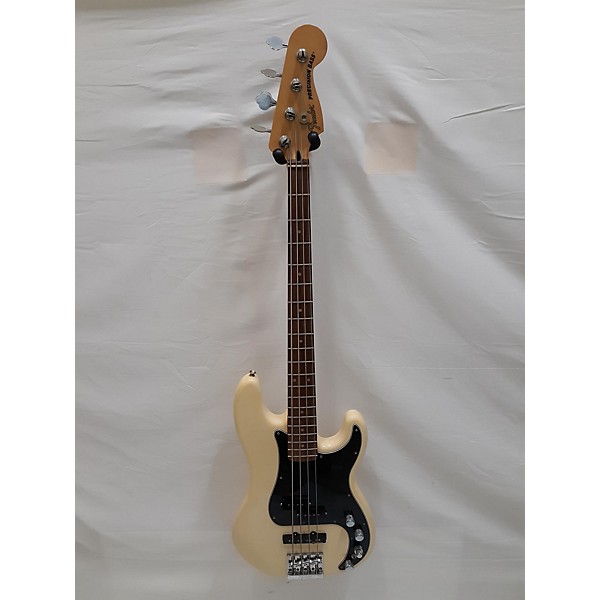 Used Used Fender Deluxe Active Precision Bass White Electric Bass Guitar