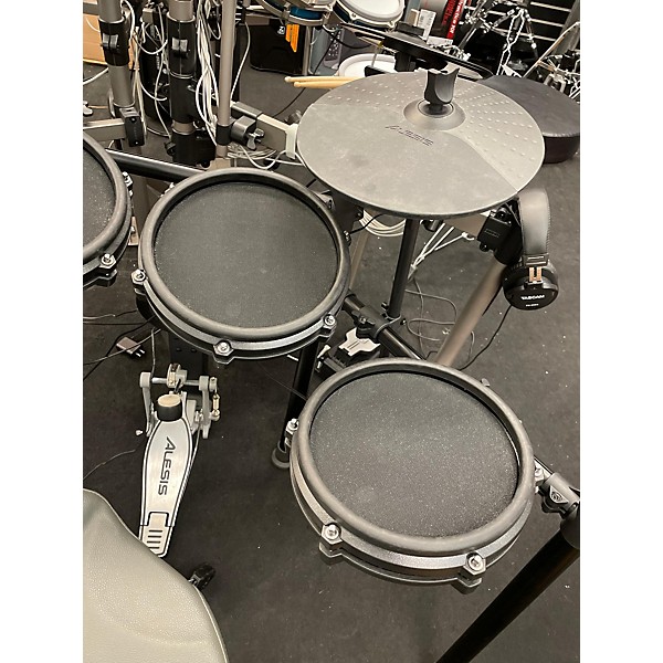 Used Alesis Nitro Mesh Electric Drum Set