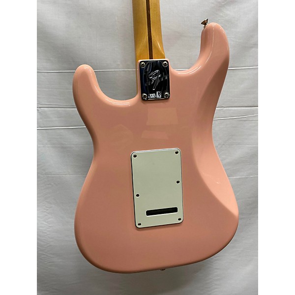 Used Used Fender Limited Edition Player Strat Shell Pink Solid Body Electric Guitar