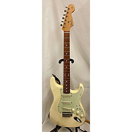 Used Eden Used 2017 Fender Road Worn 1960S Stratocaster Vintage White Solid Body Electric Guitar