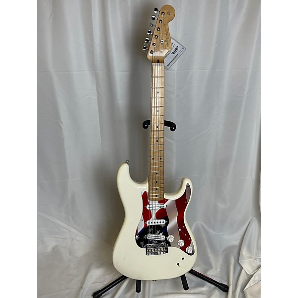 Used Fender Used Fender Stratocaster OFF WHITE Solid Body Electric Guitar