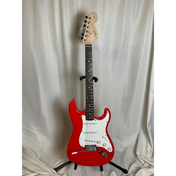 Used Squier Used Squier Affinity Stratocaster Fiesta Red Solid Body Electric Guitar