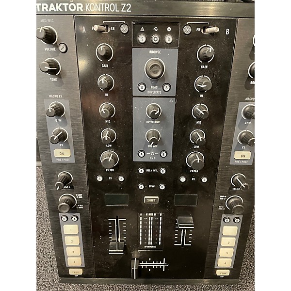 Used Native Instruments Traktor Kontrol Z2 DJ Controller