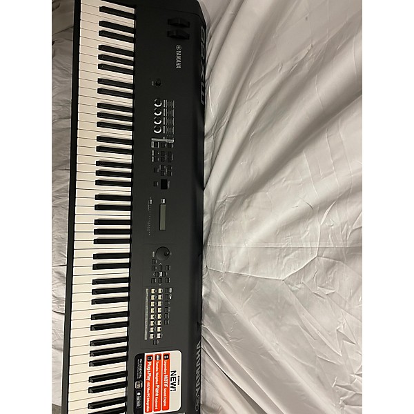 Used Yamaha Used Yamaha MX88BK Synthesizer