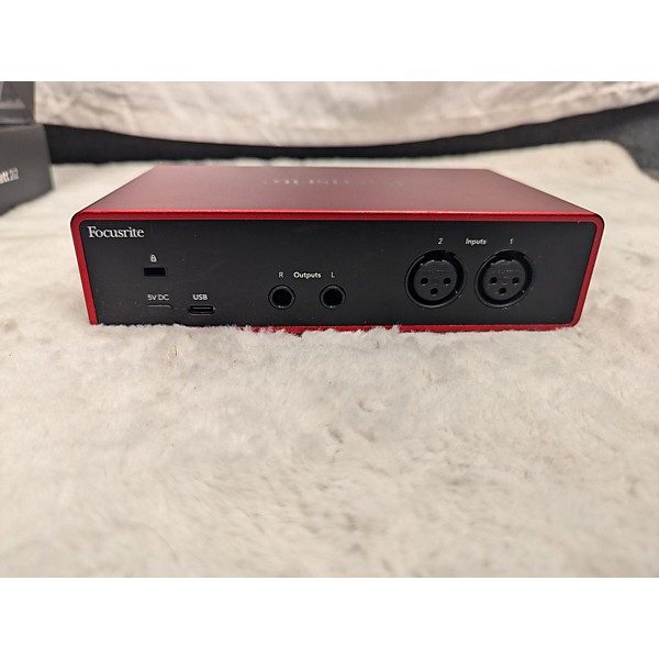 Used Focusrite Scarlett 2i2 Gen 3 Audio Interface