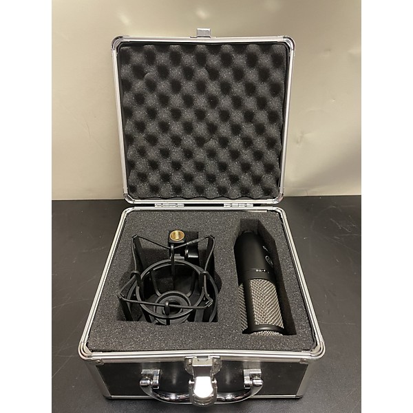 Used AKG Used AKG P220 Project Studio Condenser Microphone