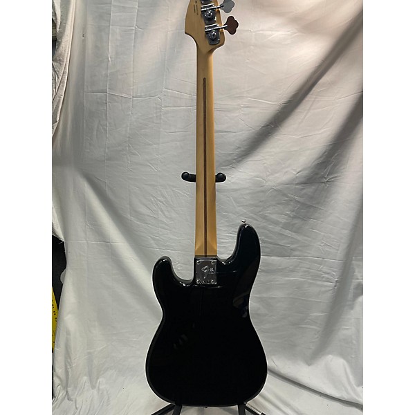 Used Fender Used 2024 Fender Player Precision Bass Pau Ferro Black And White Electric Bass Guitar