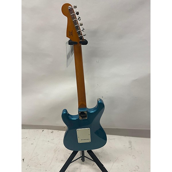 Used Squier Used Squier Classic Vibe 1960S Stratocaster HSS Lake Placid Blue Solid Body Electric Guitar