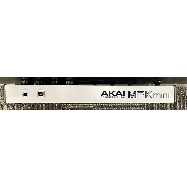 Used Akai Professional Used Akai Professional MPK Mini MIDI Controller