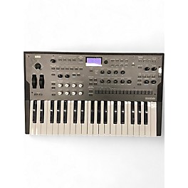 Used KORG wavestate MIDI Controller