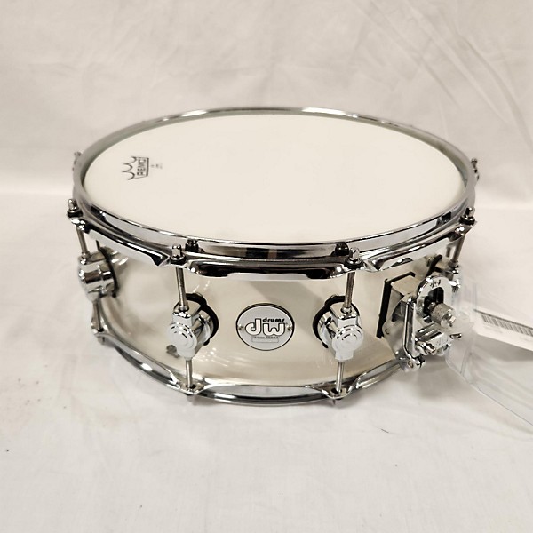 Used DW Used DW 14X5.5 Design Series Acrylic Snare Drum Clear