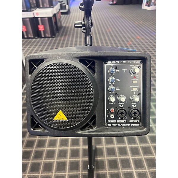 Used Behringer Used Behringer B205D Powered Monitor