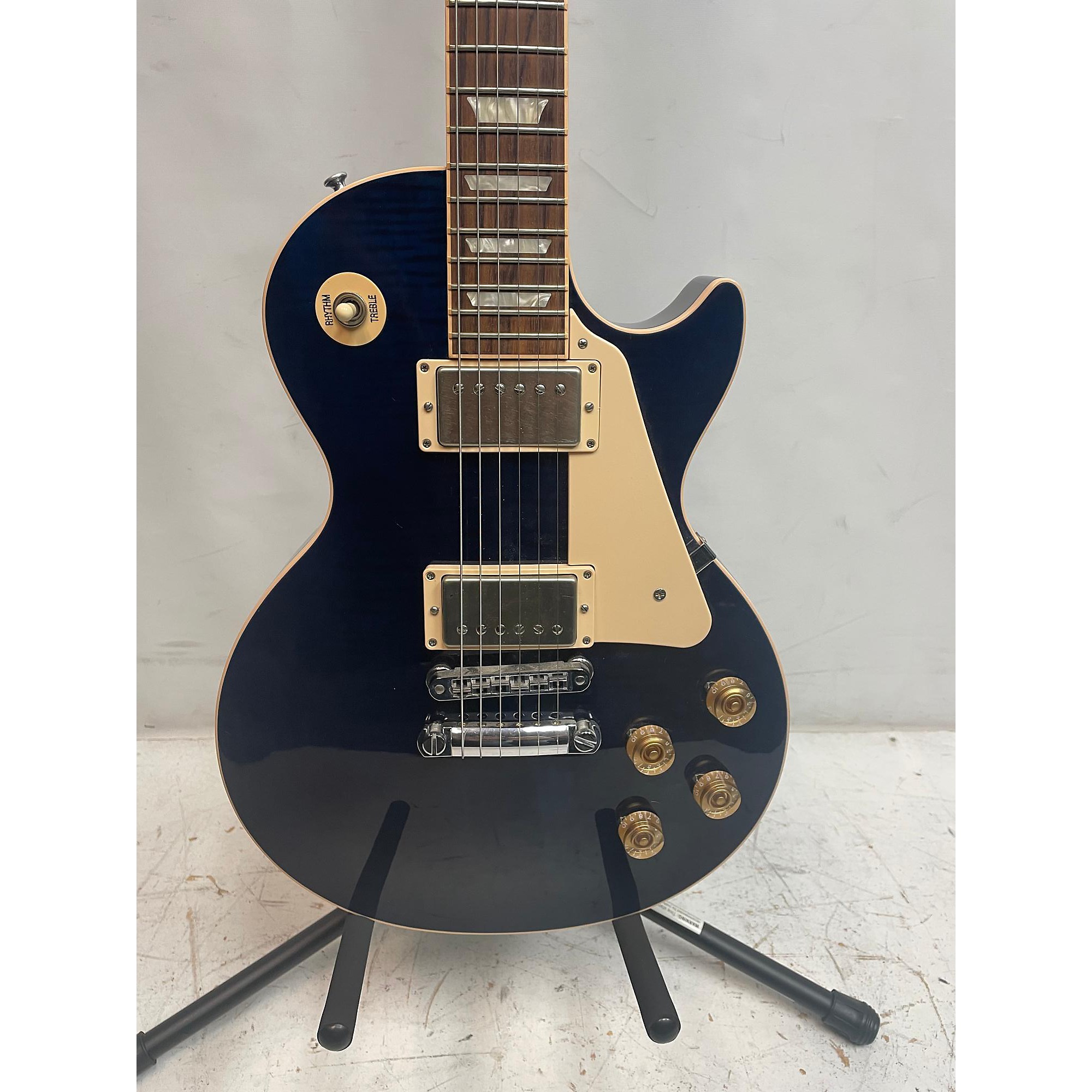 Used Gibson Used Gibson Les Paul Standard Traditional Blue Solid Body  Electric Guitar Blue | Guitar Center