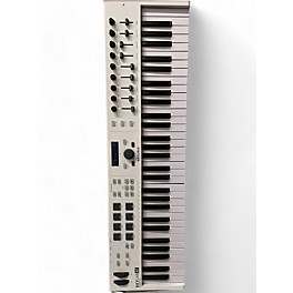 Used Arturia Used Arturia Keylab Essential 61 MIDI Controller