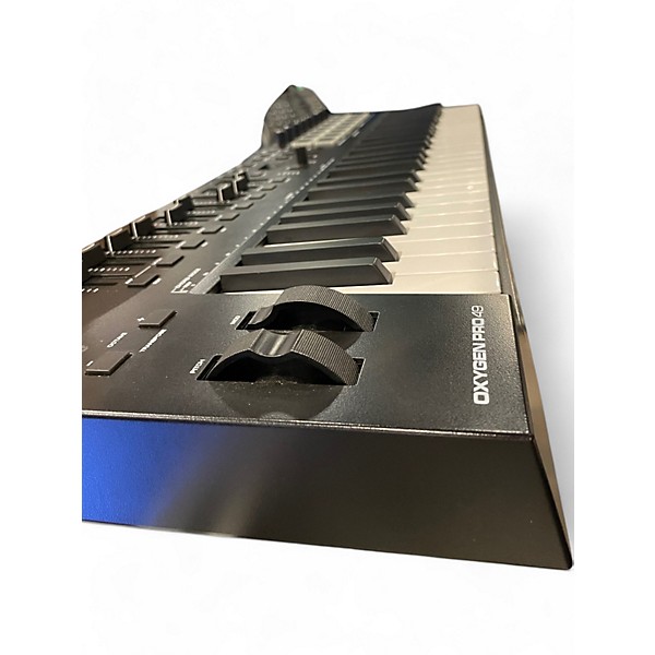 Used M-Audio Used M-Audio Oxygen Pro 49 MIDI Controller