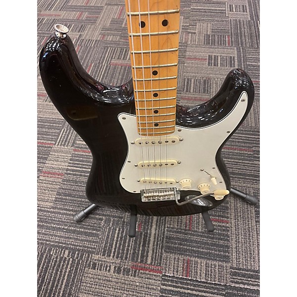 Used Fender Used Fender American Standard Stratocaster Black Solid Body Electric Guitar