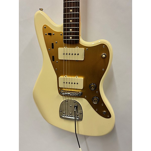 Used Squier Used Squier J Mascis Jazzmaster White Solid Body Electric Guitar