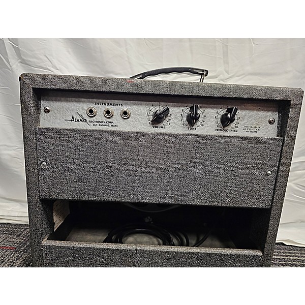 Used Alamo Used Alamo 1961 Fiesta Tube Guitar Combo Amp