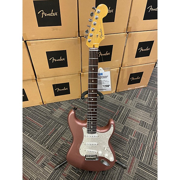 Used Fender Used Fender American Deluxe Stratocaster HSS Burgundy Mist Solid Body Electric Guitar