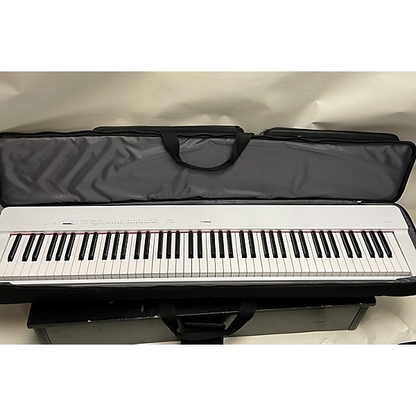 Used Yamaha Used Yamaha P225 Digital Piano